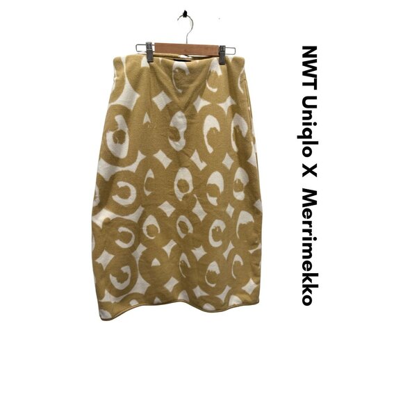 Marimekko Dresses & Skirts - NWT Marimekko x Uniqlo Beige Fleece Skirt - Size M - Cozy & Stylish